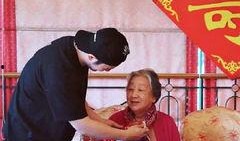 娱乐吃瓜酱祝寿,祝寿盛典，欢乐满溢的娱乐圈盛宴